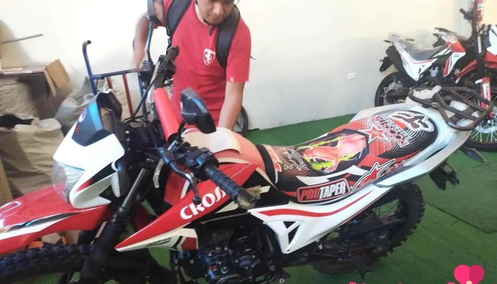 Motocicletas Yan-jo Imports - Alameda Cuadra 1