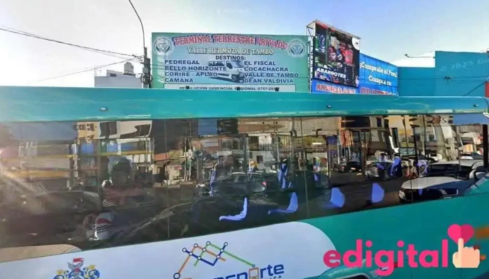 Paradero Minivans a Camaná y mollendo - José Luis Bustamante Y Rivero