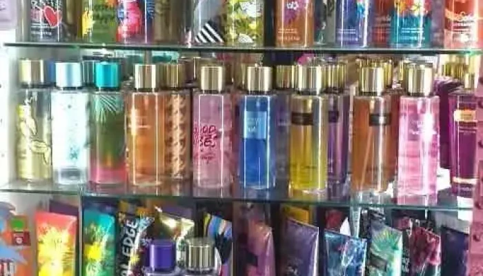 Perfumerias y accesorios chio - San Borja 15037