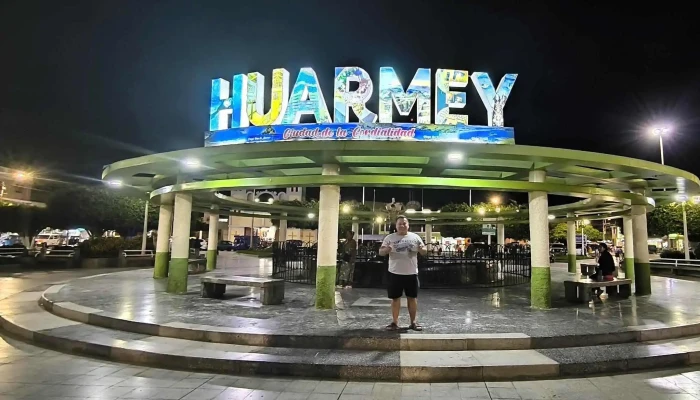 Plaza De Armas De Huarmey -  Direccion - Huarmey