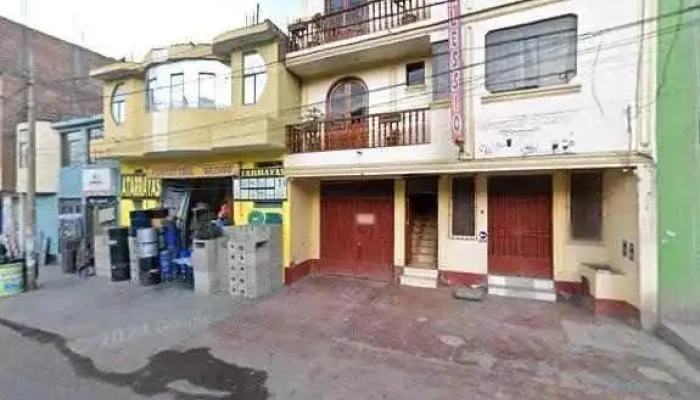 Qatunfarma Vida Y Salud -  Opiniones - Ayacucho