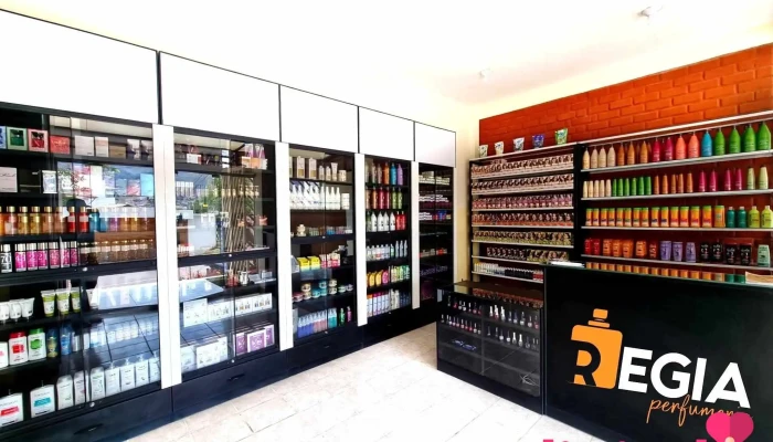 Regia Perfumería Larapa - Av. 8 San Agustin H-10