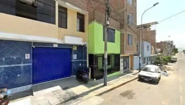 Sg Farma Del Peru -  Cerca De Mideg - Cercado de Lima