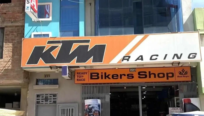 Suizo Motors E.i.r.l. - Moto Reyes - Juliaca 21101