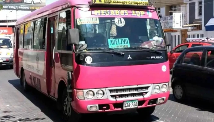 Terminal Transportes Megabus -  Barcelona Bus Turistic - Arequipa