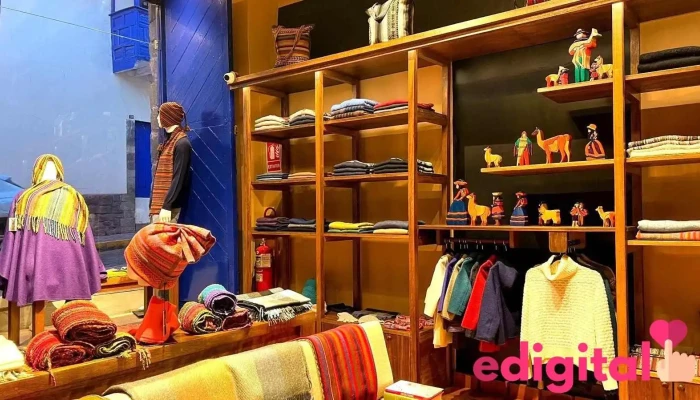Yana Alpaca Boutique - Cusco 00800