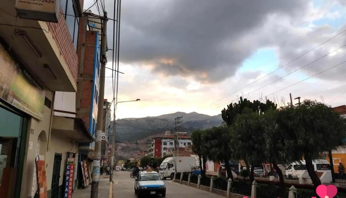 Yungay Express - Huaraz 02001